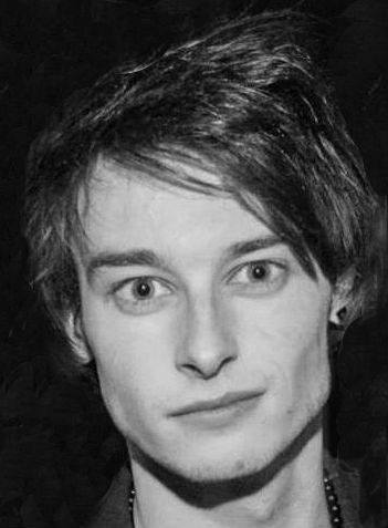 ROUND OFF a great w/e with our brilliant <a href="/crowntheknave/">CROWN the KNAVE</a> line-up, you know you want to 
Tues May 30, 7.30pm, Side Bar, The Bedford SW12 9HD.