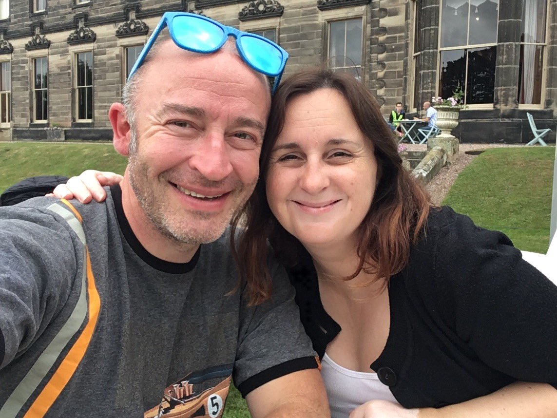 fuzzyfeltfaye's tweet photo. Lovely day @SandonSpring with @Hfintegrale - here's our #sandonselfie https://t.co/nQZfiCZ8SA