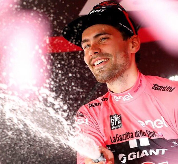 Congratulations @tom_dumoulin! Or as we say in Maastricht: Vaan harte perficia!🍾 #Giro100
