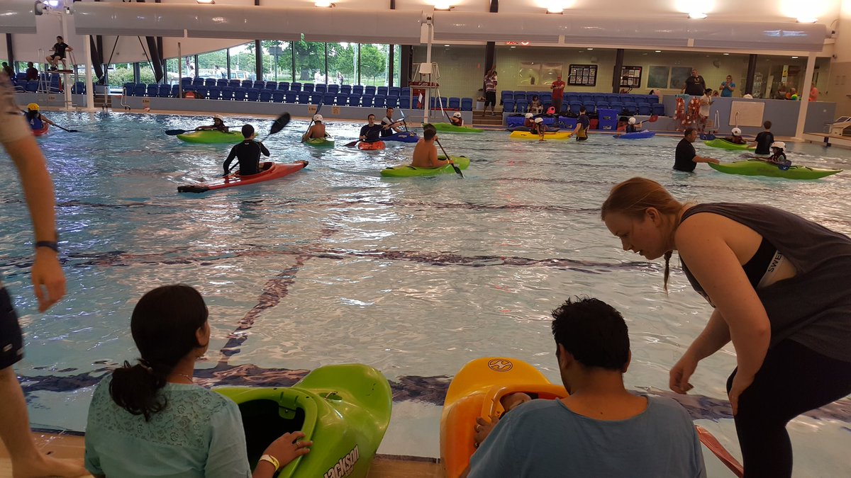 The last activity of the day, canoeing, is being run by <a href="/BVCanoeClub/">BVCC</a> and Surrey Uni! #GoFestUK