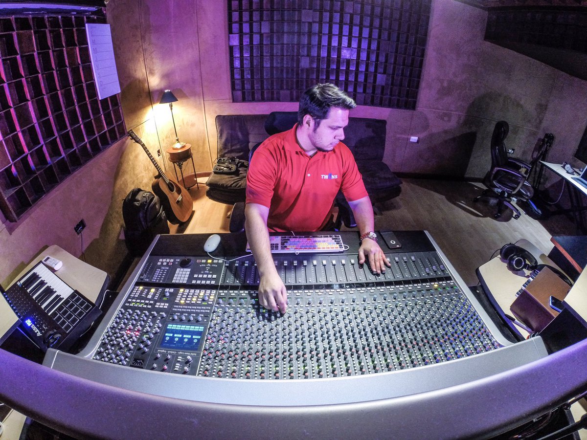 Twiinsstudio's tweet photo. @solidstatelogic #aws 900+ Only in @Twiinsstudio  #studio #recording #mixing #genelec #rupertneve #protools #avid #ssl https://t.co/GEufB2RgYY
