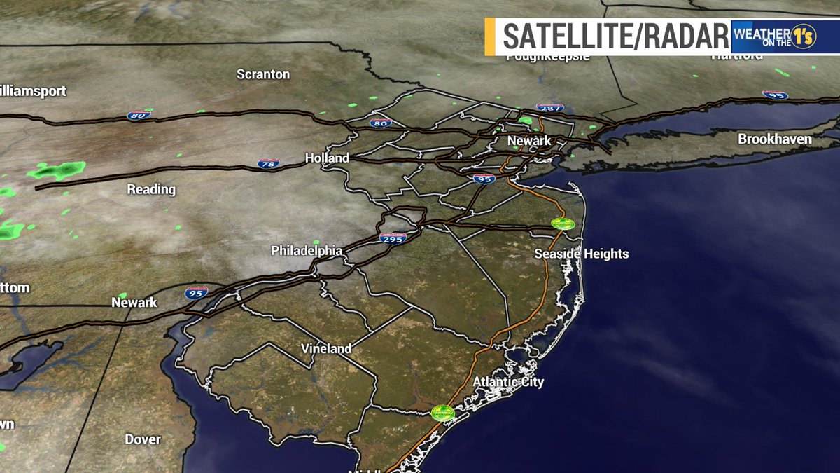 MichelePowersWx's tweet photo. Looking good this #Sunday.  Conditions at 2:30 pm. Clouds &amp; rain tonight. https://t.co/85ZORQmJLE https://t.co/jtLZHIz8Zv