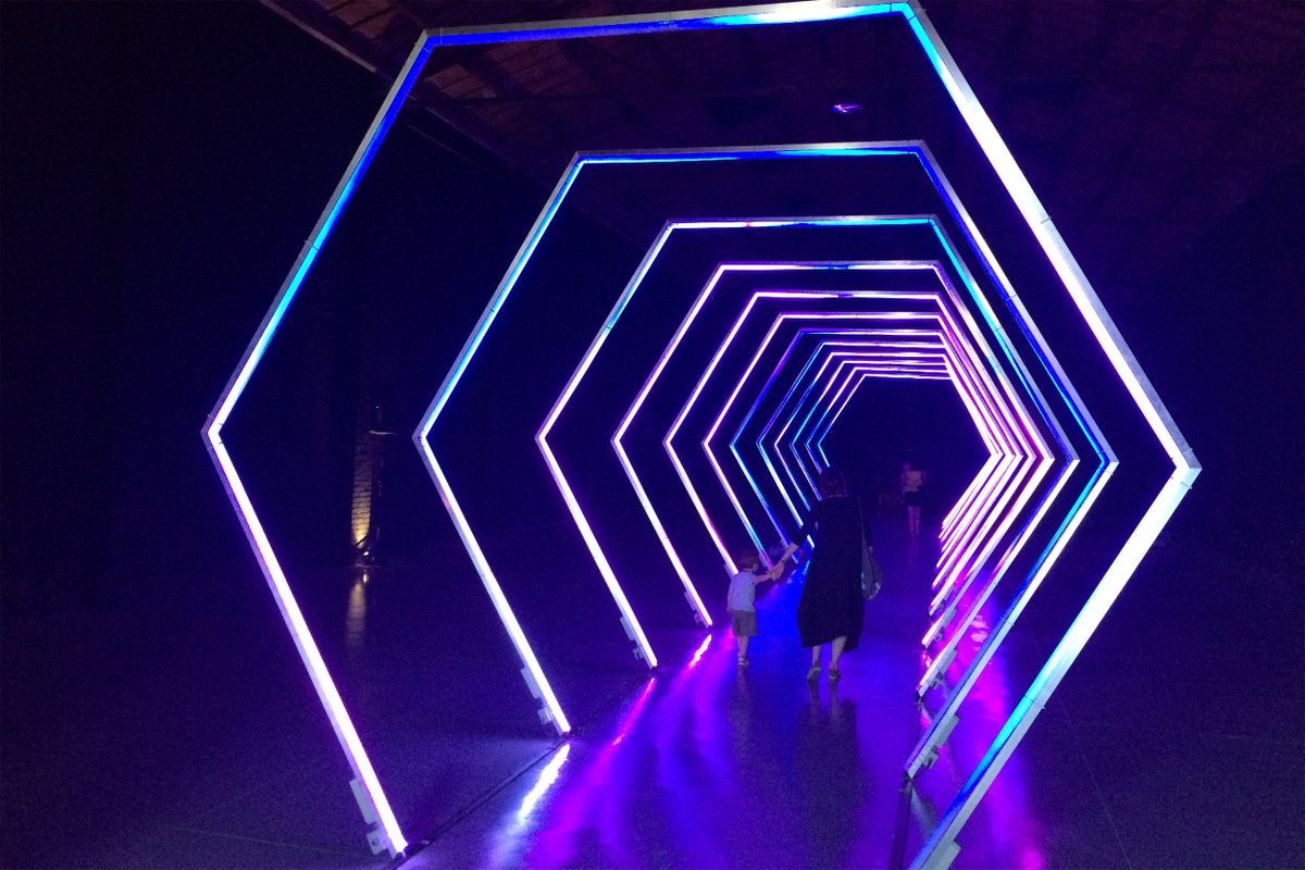 ajtarrega's tweet photo. Major afluència de públic al Festival #Embarrat2017 #Tàrrega, consolidat com a focus d’art avantguardista. Gràcies a artistes i públic! 👏👏 https://t.co/jwrK9ffCFD