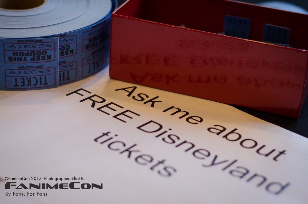 FanimeCon's tweet photo. Interested in free Disneyland tickets? Head over to @IdrisCloset (in the Willow Glen room of the Marriott Hotel) for more info! #bwball10 https://t.co/uO29Fr9JWv
