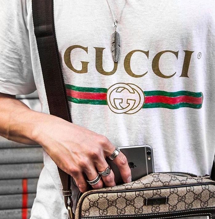 YouthCvlture's tweet image. Gucci Love 🤑
