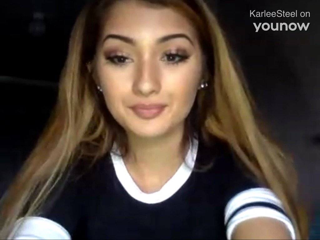 Natesgalaxy's tweet photo. 🔴 LIVE @karleesteel on #YouNow https://t.co/whgzLhq865 https://t.co/C0GXlSQBkS