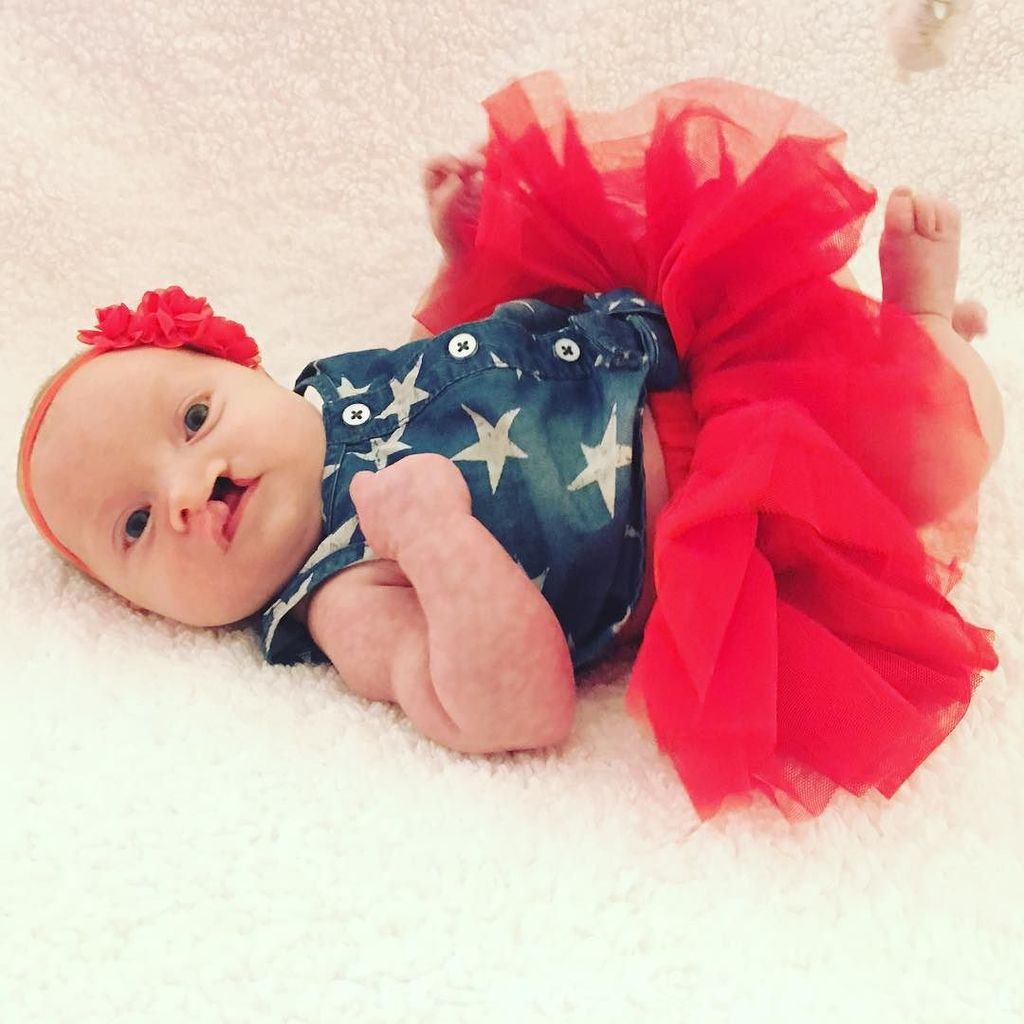 mhannaford's tweet photo. Of course my daughter has to have a cute outfit for #memorialdayweekend. 🇺🇸🇺🇸🇺🇸🇺🇸 #LifeFlip #FamilyFirst #daddyslittlegirl #IsabellaGrace #… https://t.co/IcLw0pCEkk