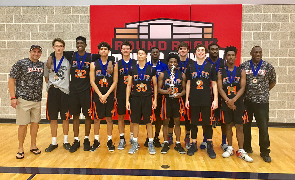 saelite2018's tweet photo. Congrats SA Elite in winning the Austin Capital City Classic going 4-0! @AlamoCityHoops1 @krodwriter @coachspringer https://t.co/bOpUS0a5WD