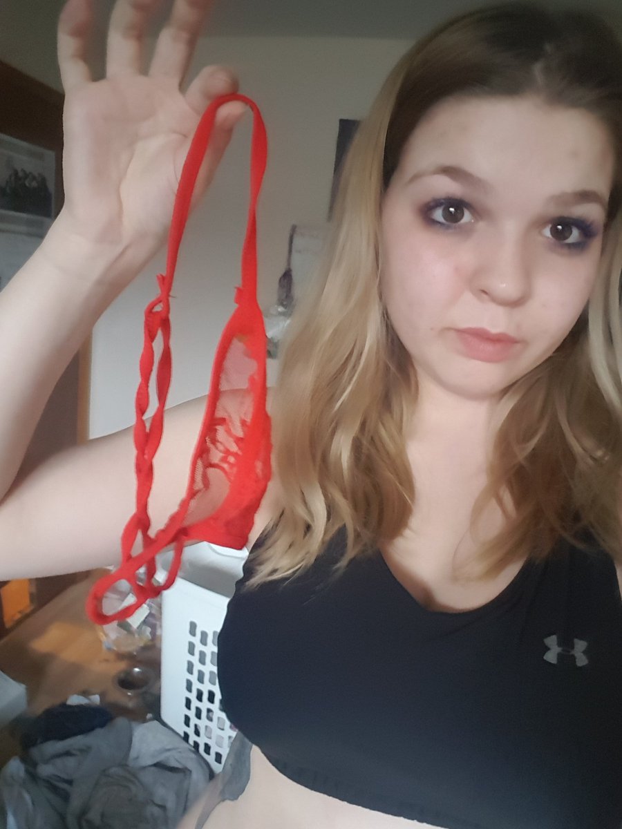 GoddessJamie_xo's tweet photo. Want to buy my used panties? Tights? Selling both for $35 each shipping included 😘 which one of you lucky little 🐷's wants it most? 😏💸 dm me https://t.co/5Wg2RhaDoy
