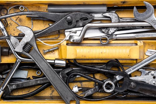 How to retool your legal writing: 10 tips  bit.ly/2apowK9 via <a href="/ABAJournal/">ABA Journal</a> <a href="/BryanAGarner/">Bryan A. Garner</a> #writinglegally