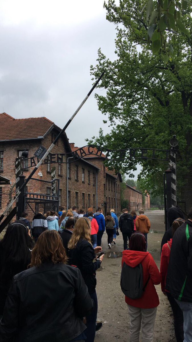 An experience not to for Auschwitz Birkenau "whoever saves one life saves the world entire" Krakowpicitter kgkcn7256D