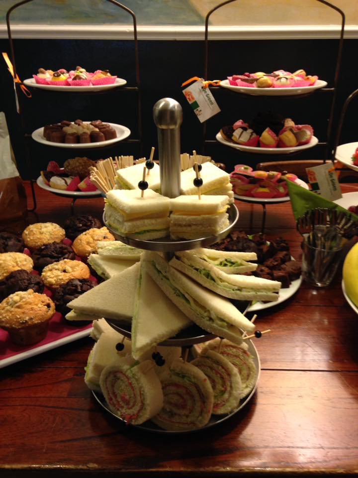 groen_de's tweet photo. Ook verzorgen we "High Tea" met of zonder tea! https://t.co/Q4ZBkCHpqN