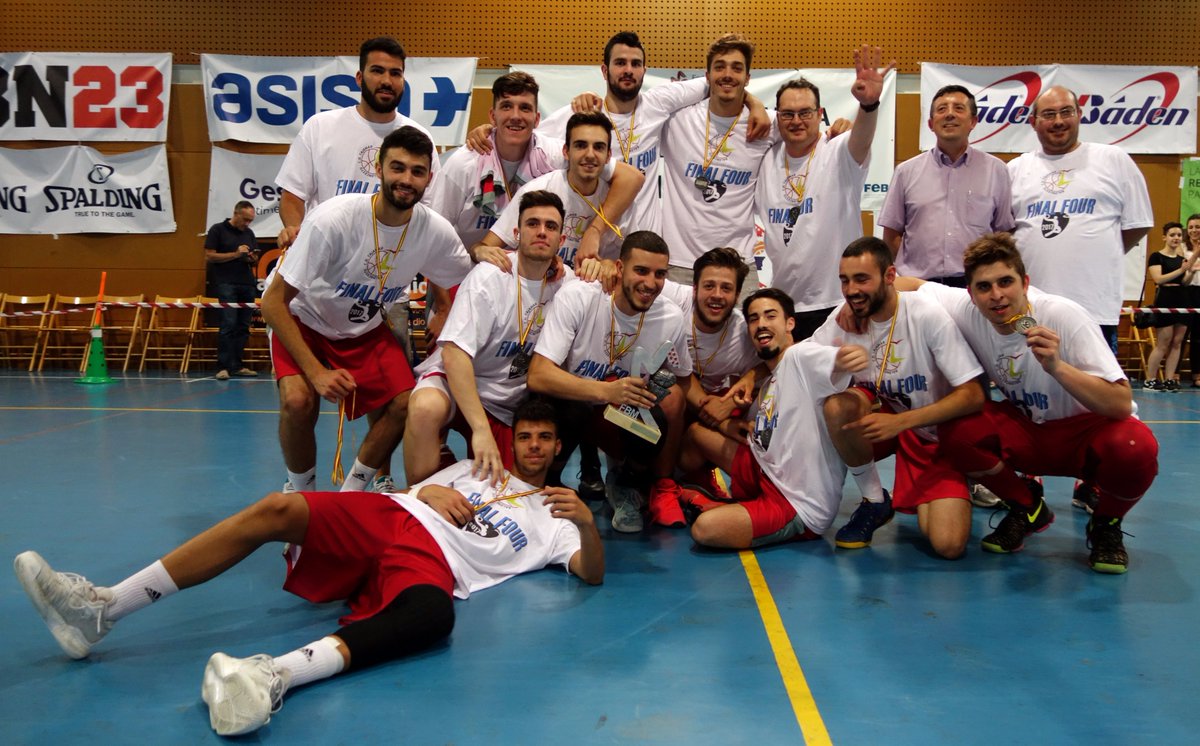 basktaja's tweet photo. 1º XPERIA SAN JORGE 2º TAJAMAR 3º SALESIANOS ATOCHA 4º BALONCESTO ALCALA Gracias por el gran espectáculo de todos. 2017 FINAL FOUR SUB 21 https://t.co/m1Wffl7D0f