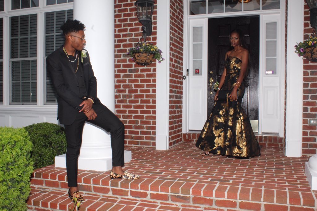 dmvprompicture's tweet photo. too bomb✨✨ #dmvprom https://t.co/aVpIM7sCFQ