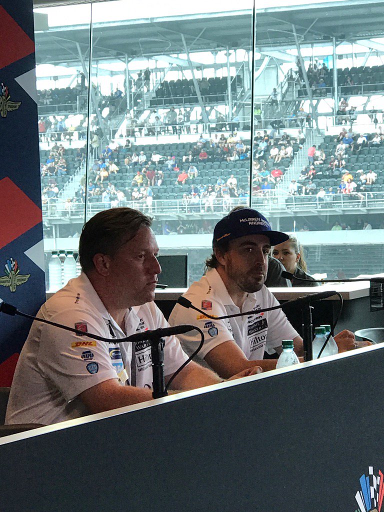 jeff_gluck's tweet photo. Alonso: "The people here -- they could not sit down for three hours. I didn't miss Monaco." #Indy500 https://t.co/jhneKCifnW
