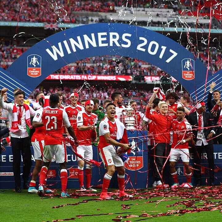 Kelky_HGA's tweet photo. Ah.... Finally we did it 👏👏👏 @Arsenal https://t.co/vmCh4tOUYq