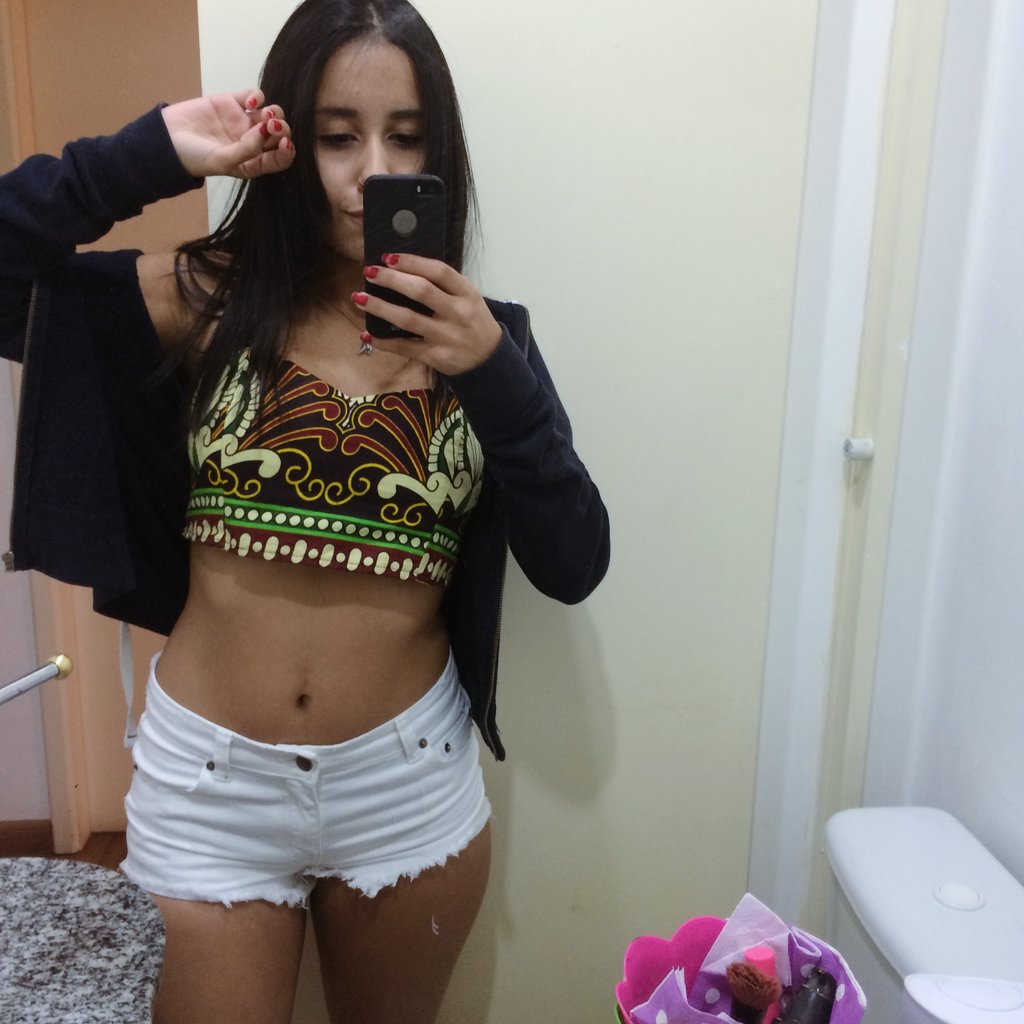 FanhaniGabriele's tweet photo. 🔙 https://t.co/z6wNJ1iQ2G