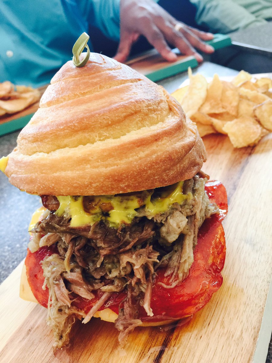 TastyChomps's tweet photo. One badass sandwich from #badasssandwiches in #milkdistrict #orlando @JohnCollazo2 https://t.co/0b3tG8VJJO