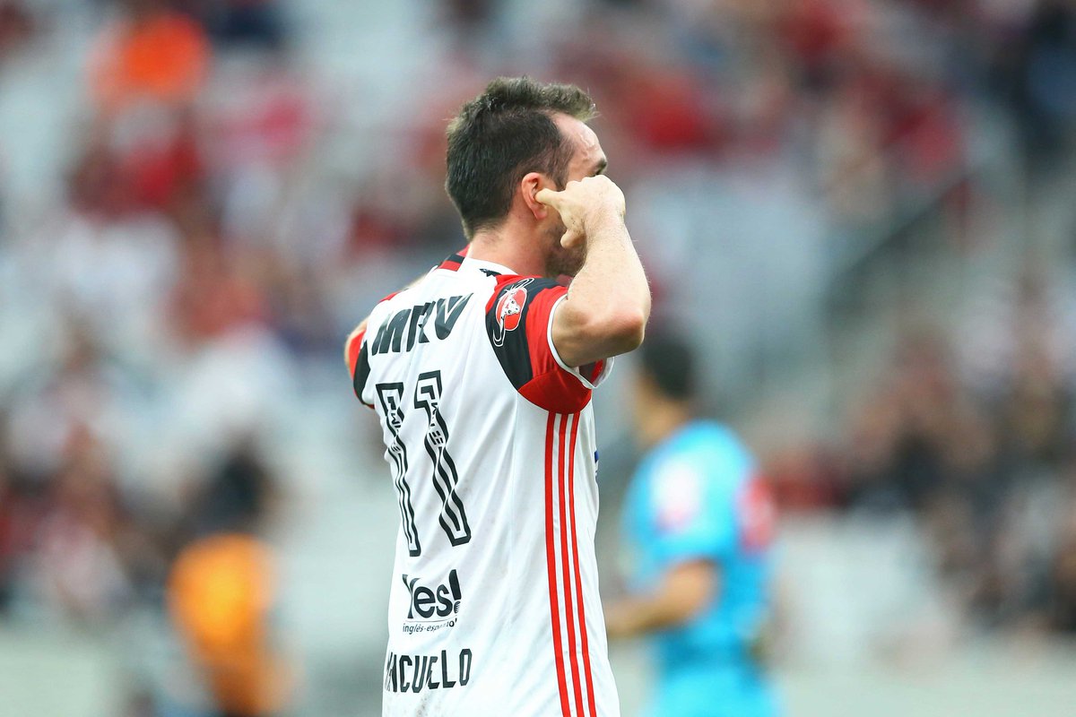 Mancuello marcou de cabeça, ainda na primeira etapa, o gol do Flamengo no jogo. #CAPxFLA