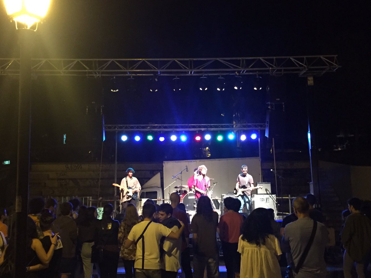 Ayto_Aranjuez's tweet photo. Sigue el concurso de música joven con @cjaranjuez y @BTouchofficial como jurado! #SanFernando17 @Aranjuez https://t.co/csIJh99jGu