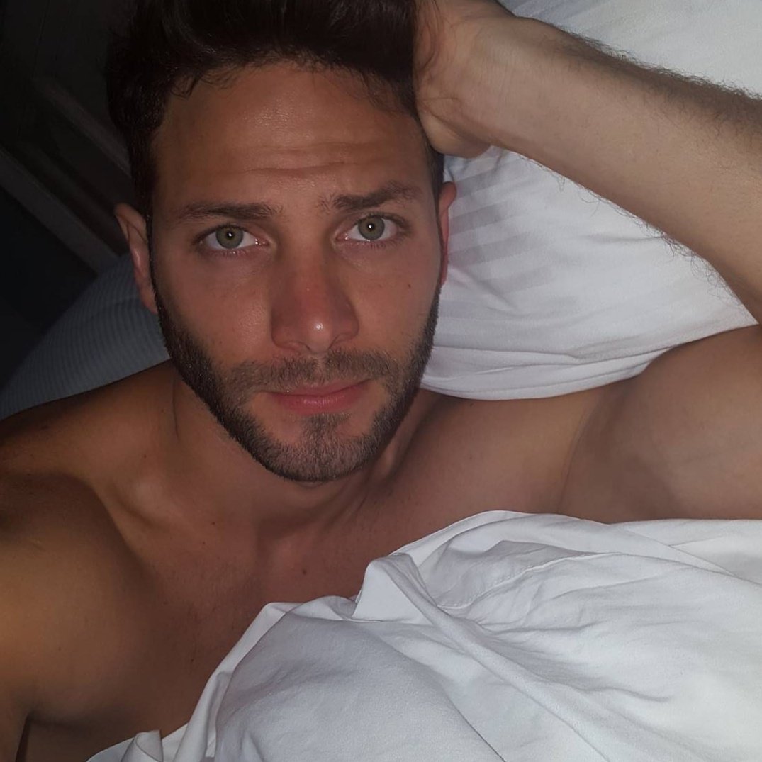 gabrielcoronel's tweet photo. Buenas noches https://t.co/xHenAbRRF9