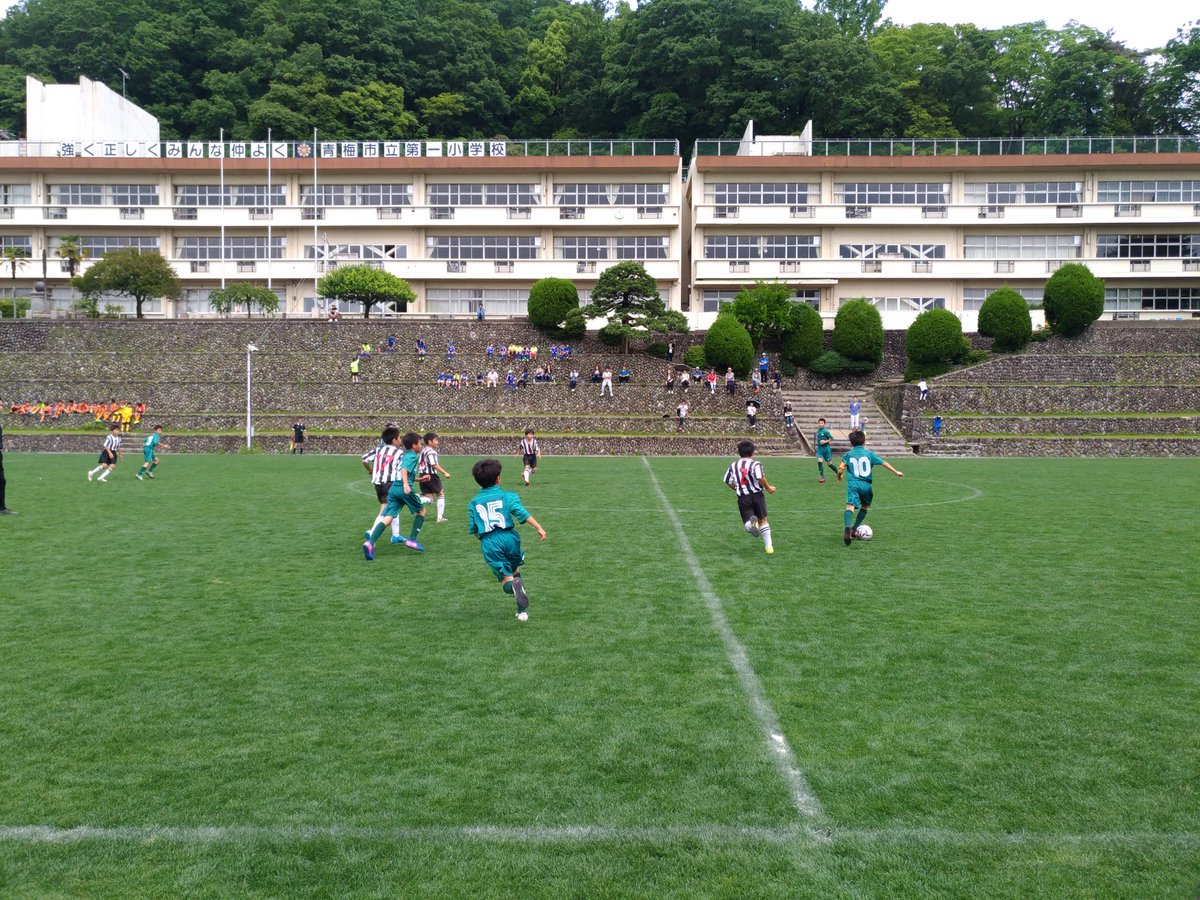 青梅フットボールクラブジュニア 土曜日にuー１２サッカーリーグ１５ブロックの前期リーグを終了しました 青梅fcjrはｄ ブロック全勝で一位通過する事ができました 後期に向け頑張っていきたいと思いますので応援よろしくお願いします