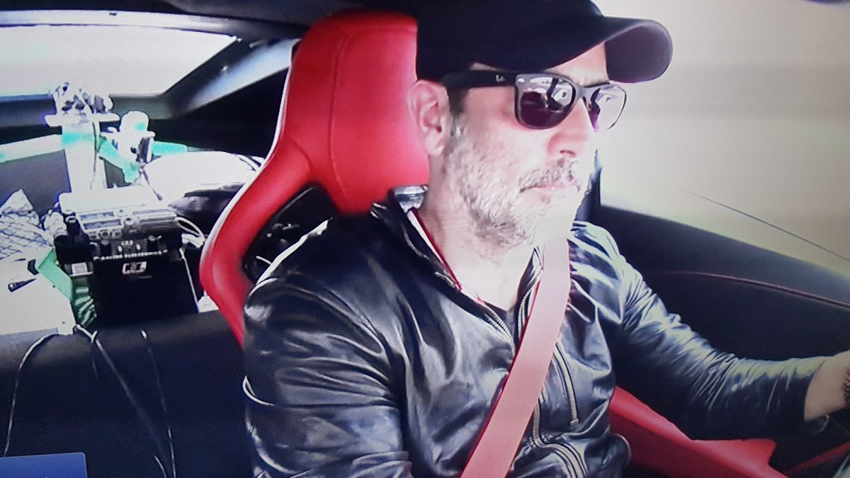 jecksy93's tweet photo. @JDMorgan @IMS @TeamChevy @HilarieBurton I see you! 😉😎💪 @JDMorgan https://t.co/5XyR15RmJA