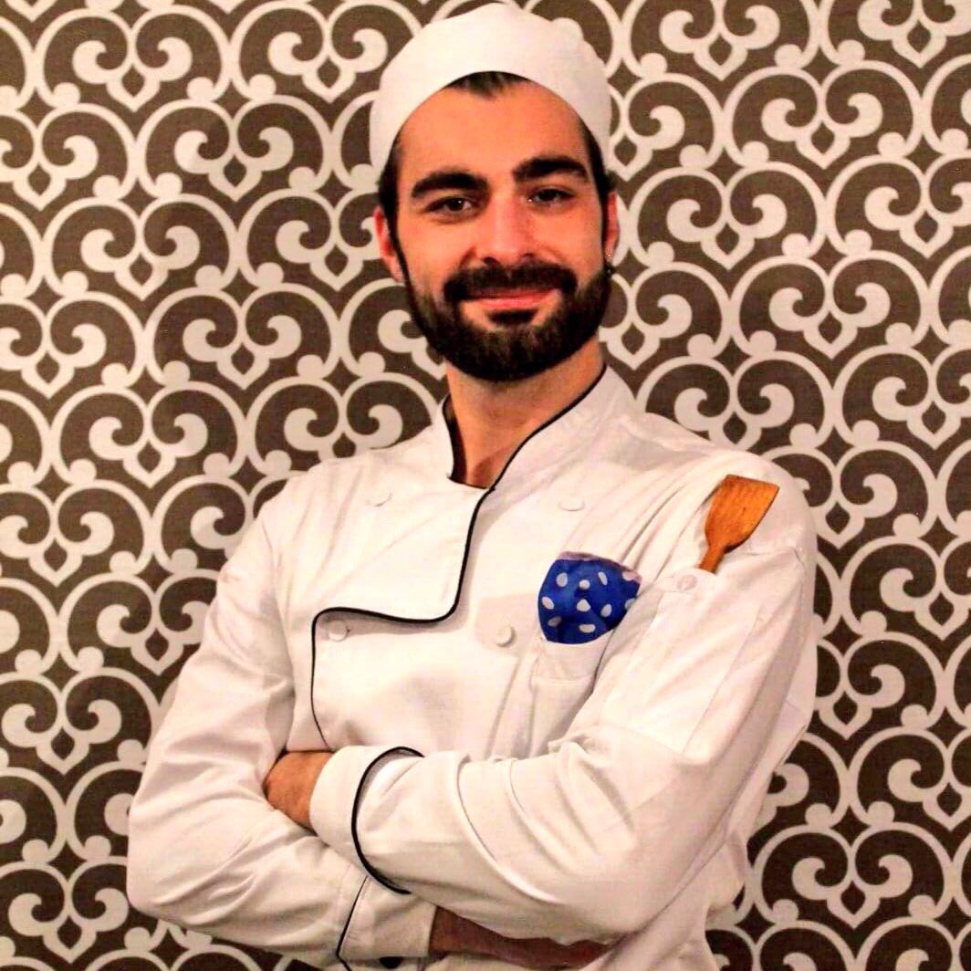 Hoy deja que <a href="/Carlo_Guerra/">Carlo Guerra</a> Endulce tu corazón en este cierre de temporada sol aquí en #TeatroEnCorto #Coyoacán #CorazonAzucarado