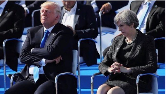 DA8bUDoXgAASap9.jpg:small