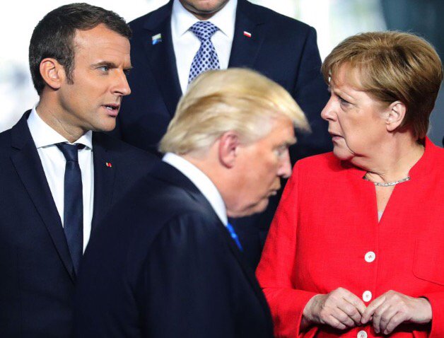 Обосравшийся Трамп Обосравшийся Трамп