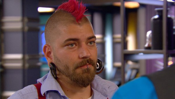 LuciaRodher's tweet photo. dios qué guapo es Matti #InkMaster7 https://t.co/Jb1QYdwopF