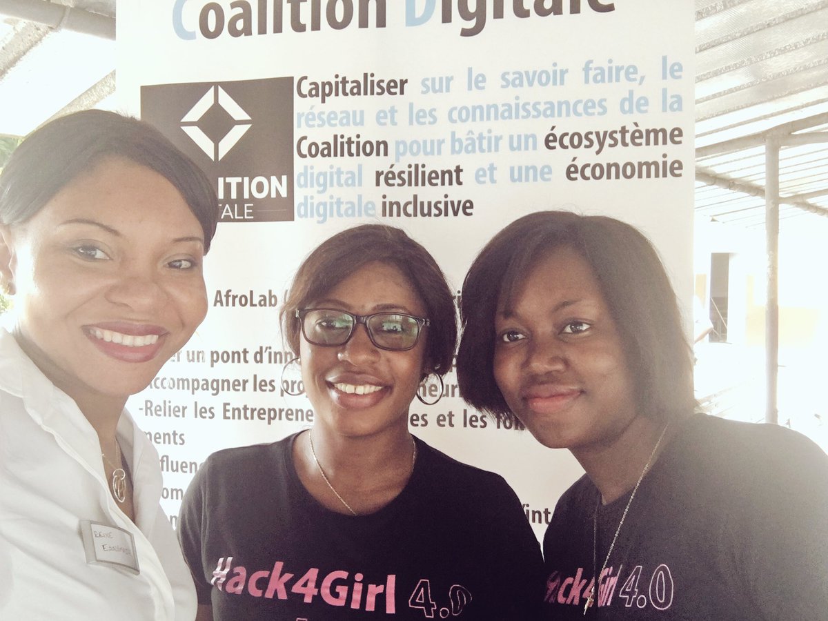 TechCoalition's tweet photo. Participer à la journée jeune fille du Gabon ✅ y rencontrer du beau monde ✅ #TeamCoalitionDigitale #Hack4Girl https://t.co/pIwQsFqPgY