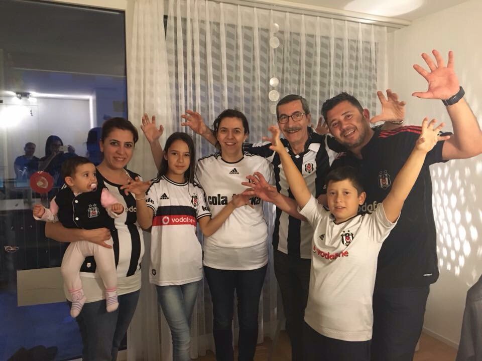 emngrs's tweet photo. #SampiyonStadyumda #işviçreden ŞAMPİYON Beşiktaşıma sevgiler https://t.co/jSIminNMfp