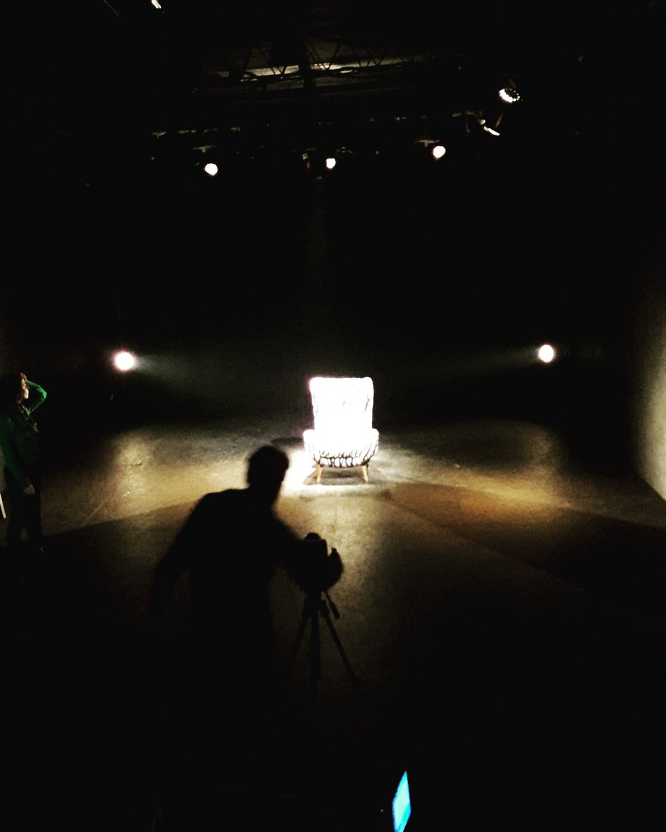InYourFaceTV_OK's tweet photo. La escena en el centro de todo.
Junto a #unbekanntcine estamos preparando contenido para vos. Paciencia, gracias @medidaxmedida https://t.co/ZlRCgtCBZD