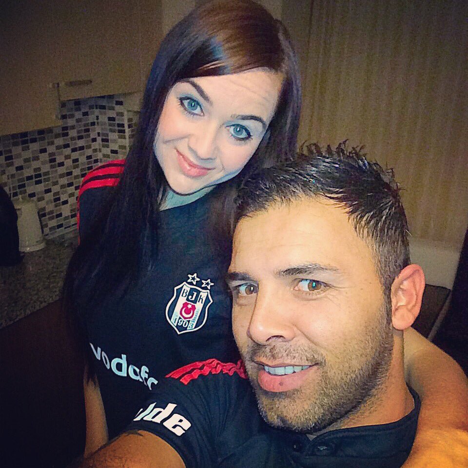 FGlseren's tweet photo. #ŞampiyonStadyumda 
İsveç/Stockholmden selamlar
Ferdi&amp;Felicia Gülseren ⭐️⭐️⭐️🦅 https://t.co/xcKTLT0GLG