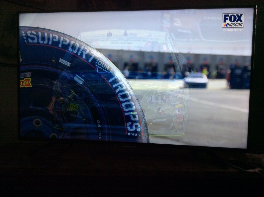 DannyLeBlanc24's tweet photo. @NASCAR #Taps always gets me, I had the honor while serving @USMC #HonorGuard #FuneralDetail #NASCARSalutes ๐๐บ๐ธ๐บ๐บ @GoodyearRacing #SupportOurTroops https://t.co/t78GAxOX9z