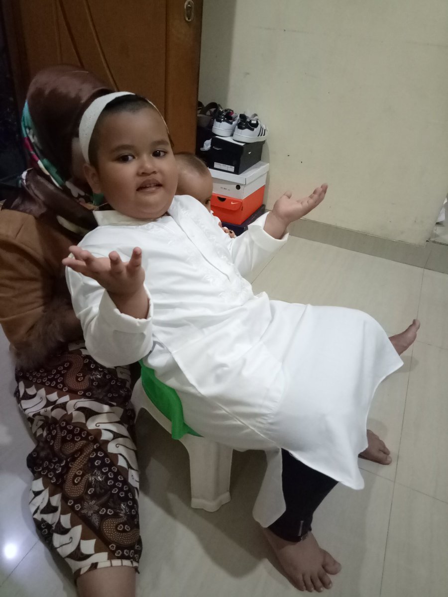 alchola2's tweet photo. Selamat menjalankan ibadah puasa,,, #repvblikan cilik, https://t.co/kQVLEbahVy