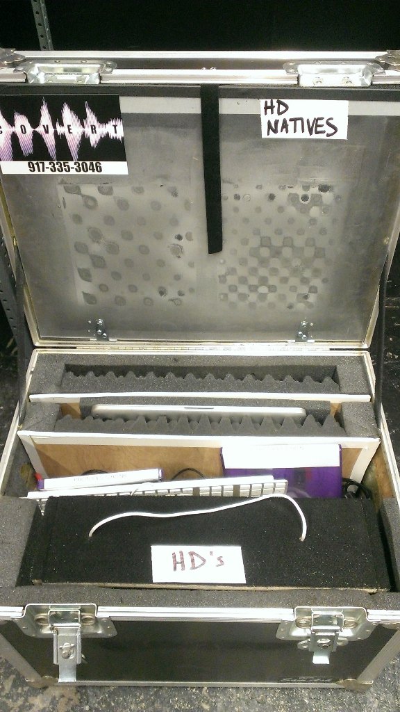 covertNY's tweet photo. Macbook Pro HD Native redundant playback/record in one case. Nice and easy 1 of 3 https://t.co/X7HaGlg5Jm https://t.co/xy3Xy0ayAG