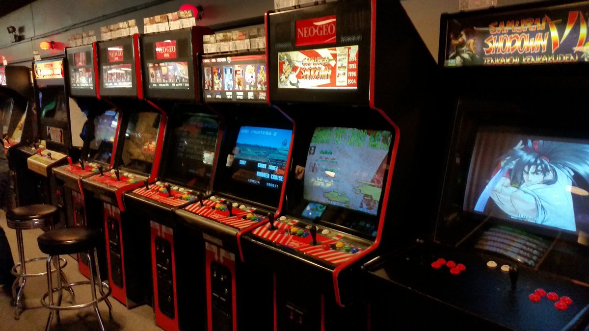 Ryan Bates Greetings From Galloping Ghost Arcade They Ve Got Neogeo 6 Slots For Days