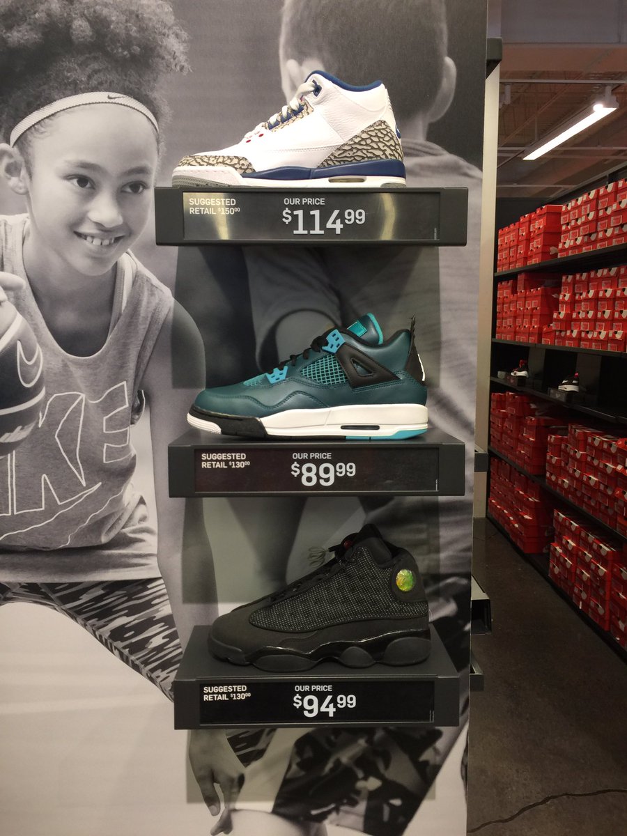Solelyjs's tweet photo. Nike outlet cottage grove https://t.co/4T3LkKi8Tl
