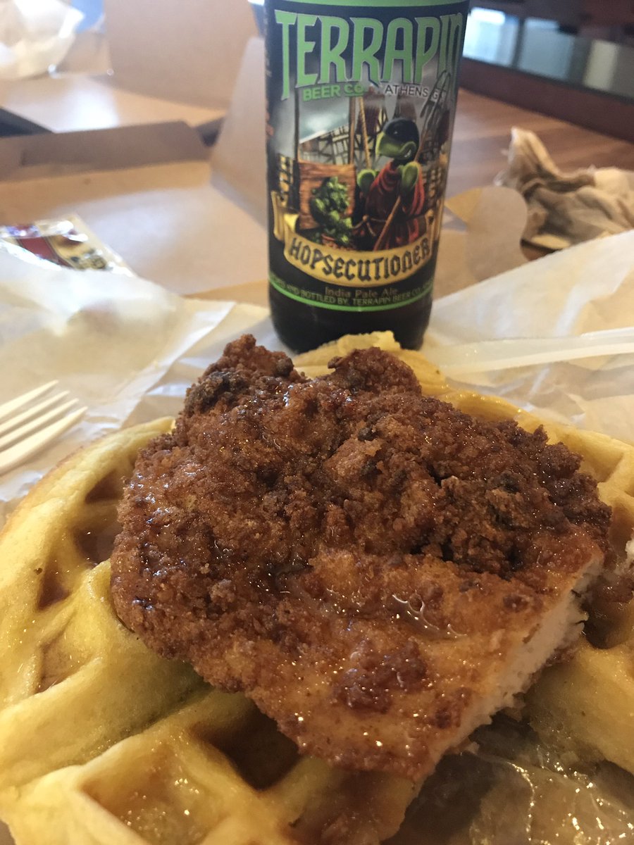 NickStoulig's tweet photo. Eating @jrcricketscafe 🍗 and waffles with a @TerrapinBeerCo Hopsecutioner!  #lastnightinAtlanta https://t.co/SDZ7Ek1BQN