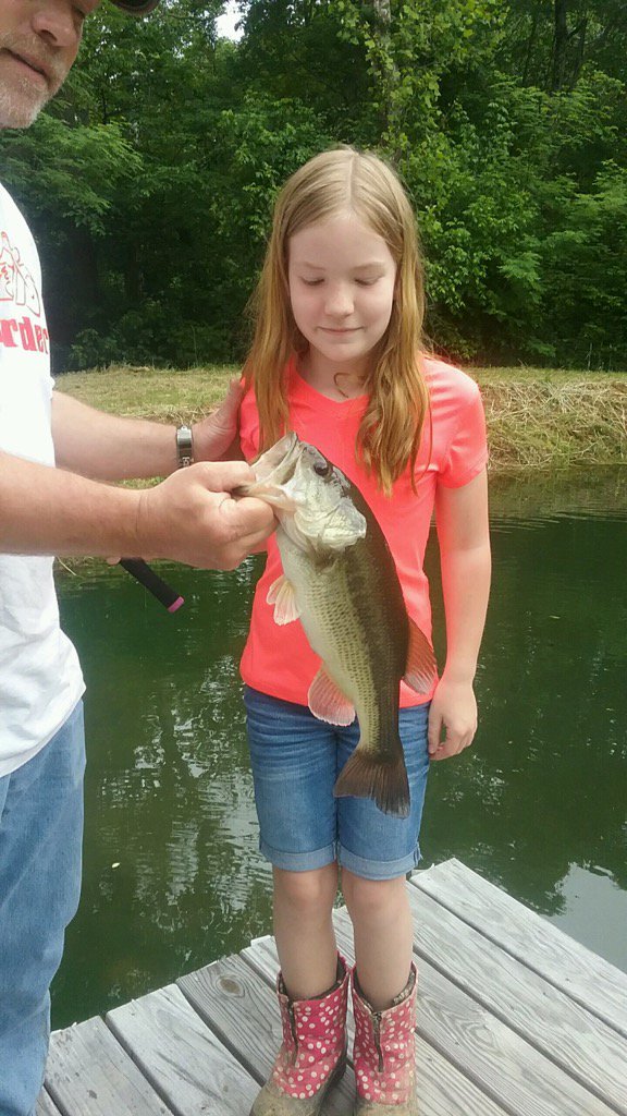 JasonBMGC's tweet photo. Ry did a little fishing today https://t.co/zecNVWm5fO