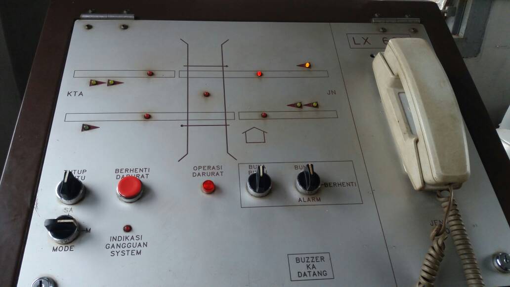 selamat berpuasa untuk yang menunaikan..

selamat berkarya untuk yang berkreasi..

selamat mengerjakan soal dan menjawab pertanyaan untuk..