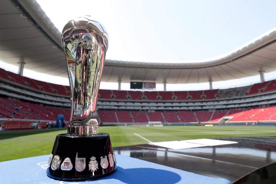 CANCHA7's tweet image. Y así  consigue su 12ª ⭐️. ¡Felicidades Campeón! ⚽️🏆 @Chivas  #LigaMx  #ChivasContigoPorLa12