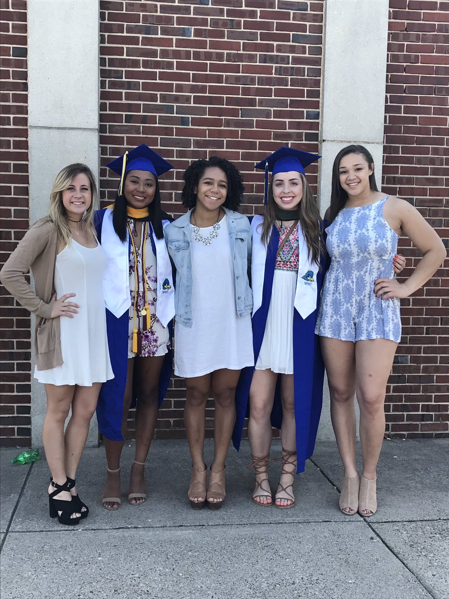 Rebecca Windsor tweet media