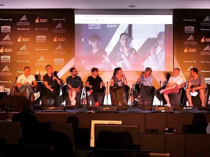 elektralush's tweet photo. Music talks at the @IMSibiza! 😎🎶🌴 #IMS10 #ibiza #Music #EDM #musicindustry #edmlifestyle #musicproducer #edmlife #elektralush #womeninmusic https://t.co/8Bv0W9QSes