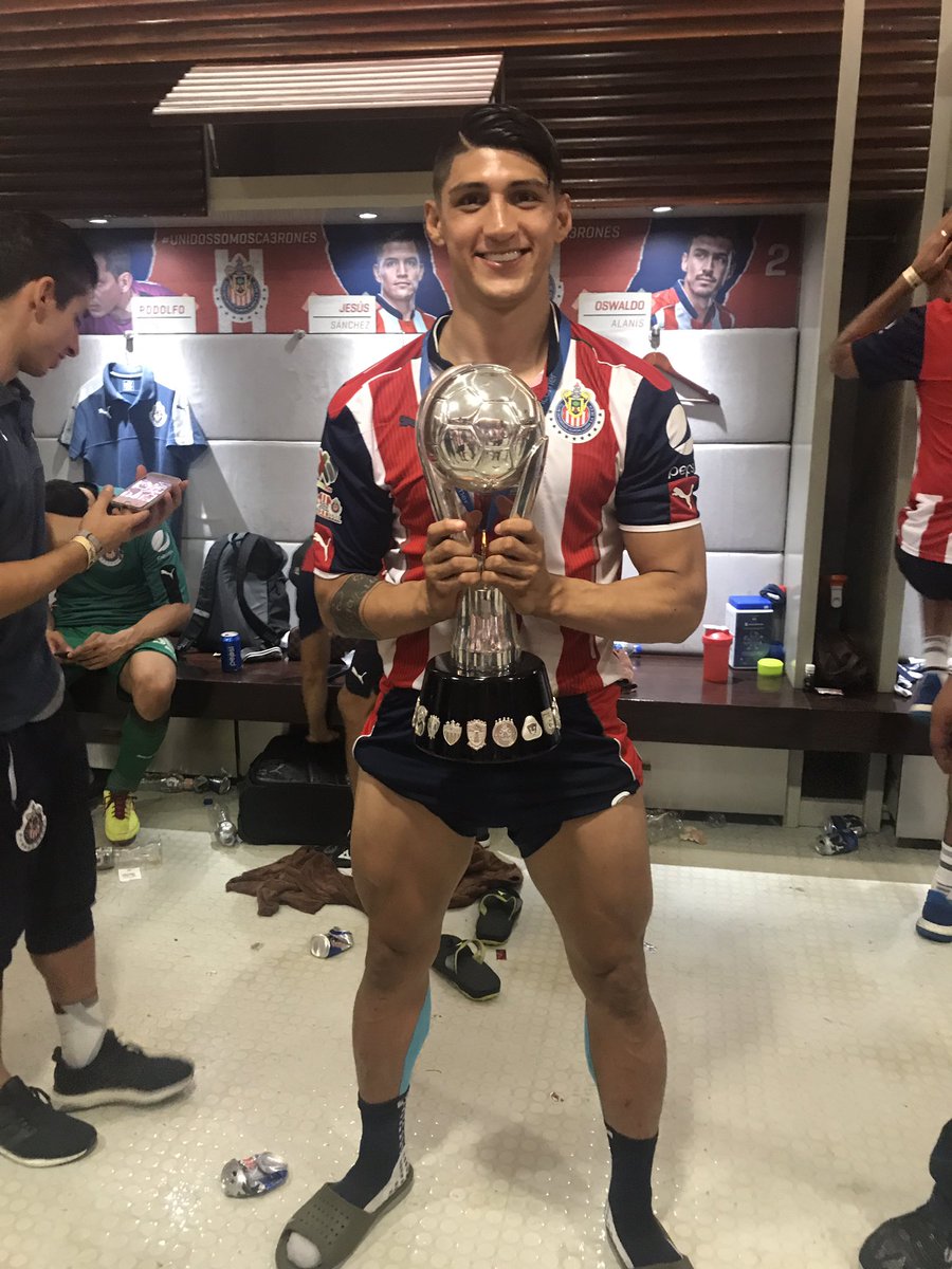 Somos campeones cabrones 🏆🥇🇲🇽.
Sigan hablando, para toda esa gente que nos criticaba y nos hicieron más fuertes 😉 #AP9 #elmasgrande #DIOS🙏🏼