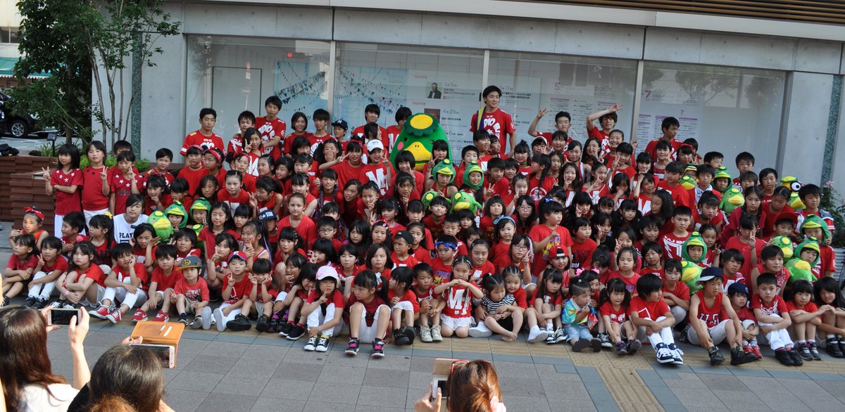 スタジオmj Shuvanです スタジオmjイベント ビール 祭り17 Day 2 In 久留米シティプラザ 2日で2時間ダンスパフォーマンス スタジオmj ミニクラスmj 総勢160名のステージ 最高だた 九州男児新鮮組 くるっぱ Mj Girls Mj Boyz T Co