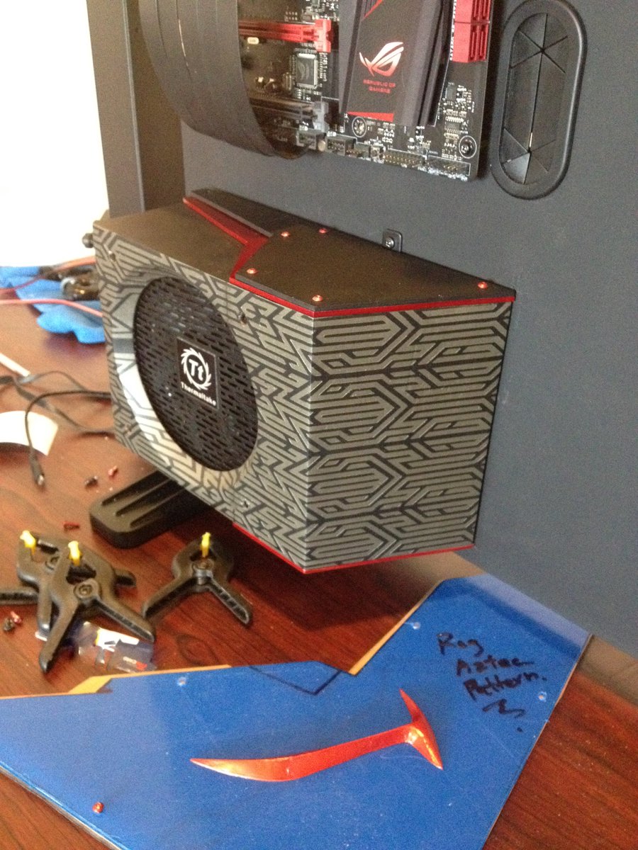 EZgunna82's tweet photo. #3drinted #ROG themed PSU shroud for #corep7 mod. Think it turned out pretty cool. https://t.co/RS8fjFA8Pv