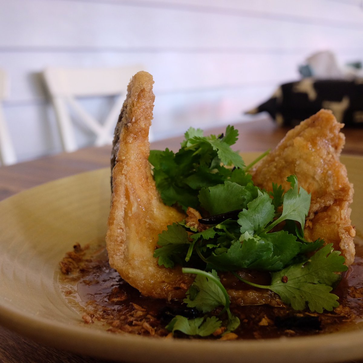 Jinda Thai tweet media